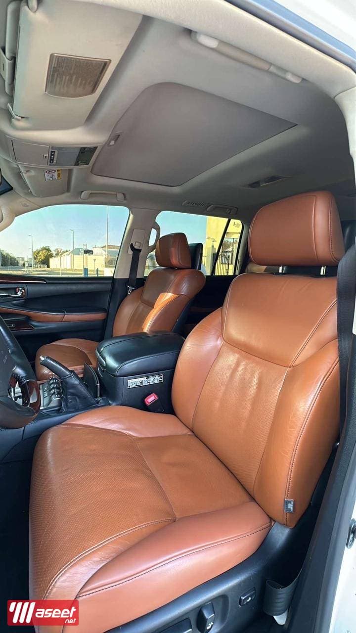 للبيع لكزس LX570 موديل 2014 4