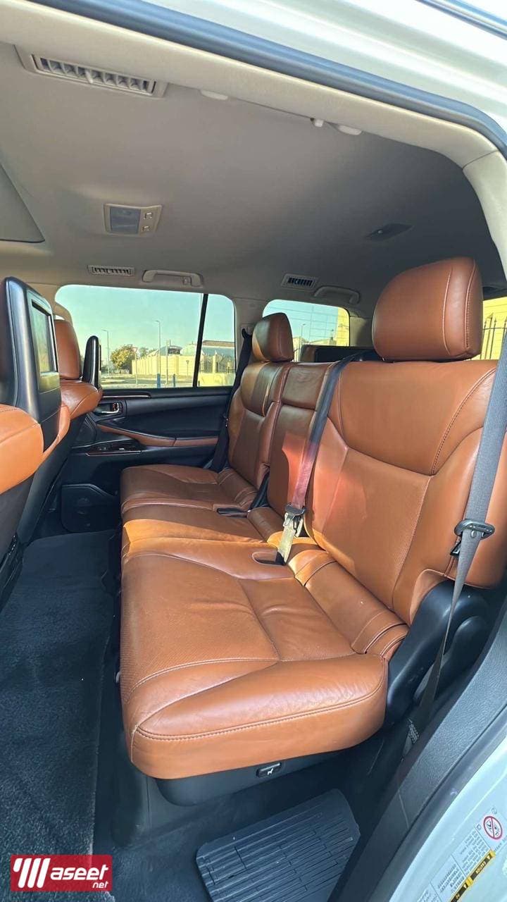 للبيع لكزس LX570 موديل 2014 5