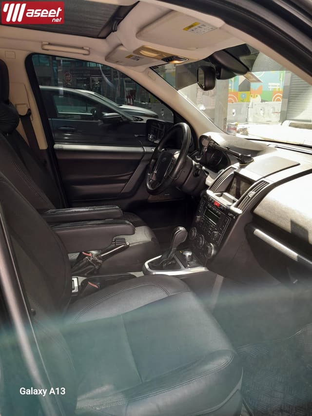 Land Rover LR2 model 2009