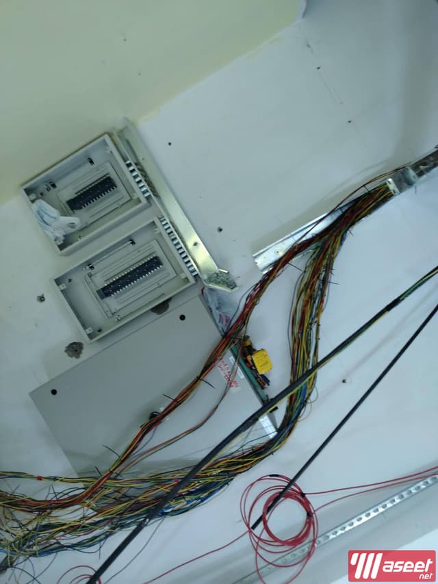 Electrical teacher