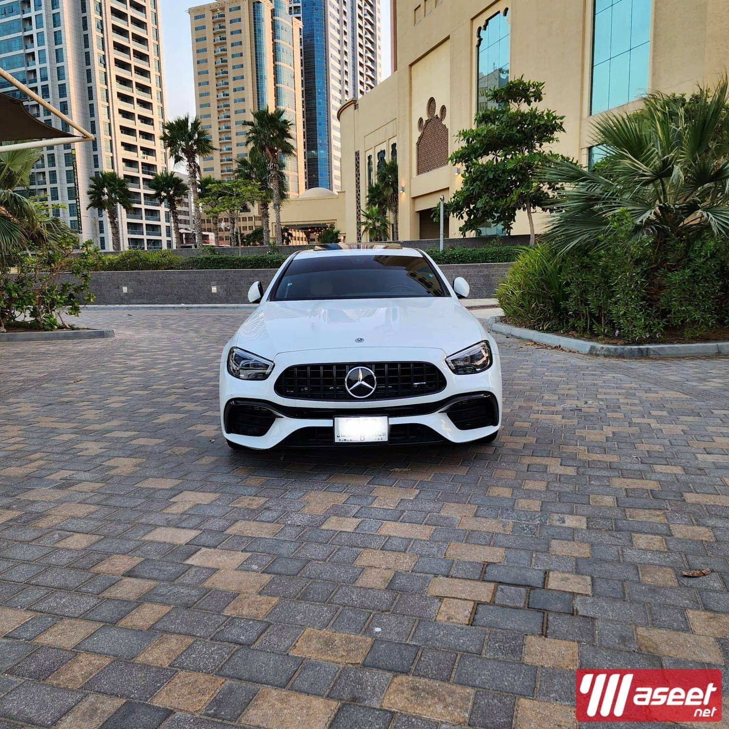 Mercedes E300 full option model 2017 4