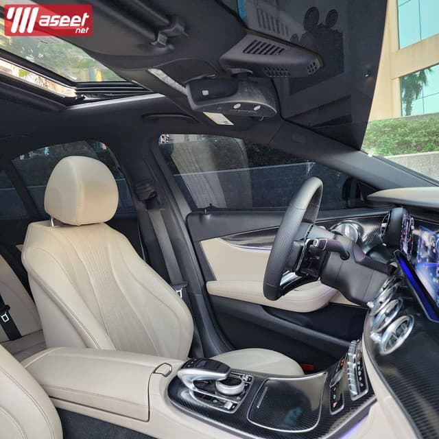 Mercedes E300 full option model 2017