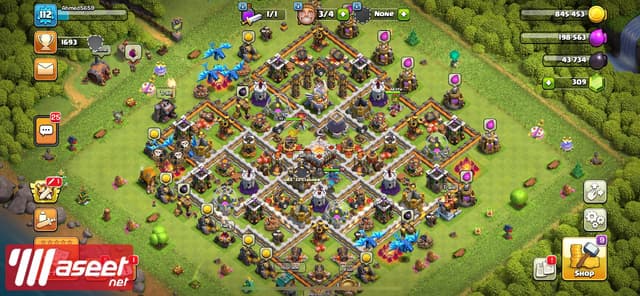 A super cell account with Clash Town TH11 and Brawl Strass Nader Wade