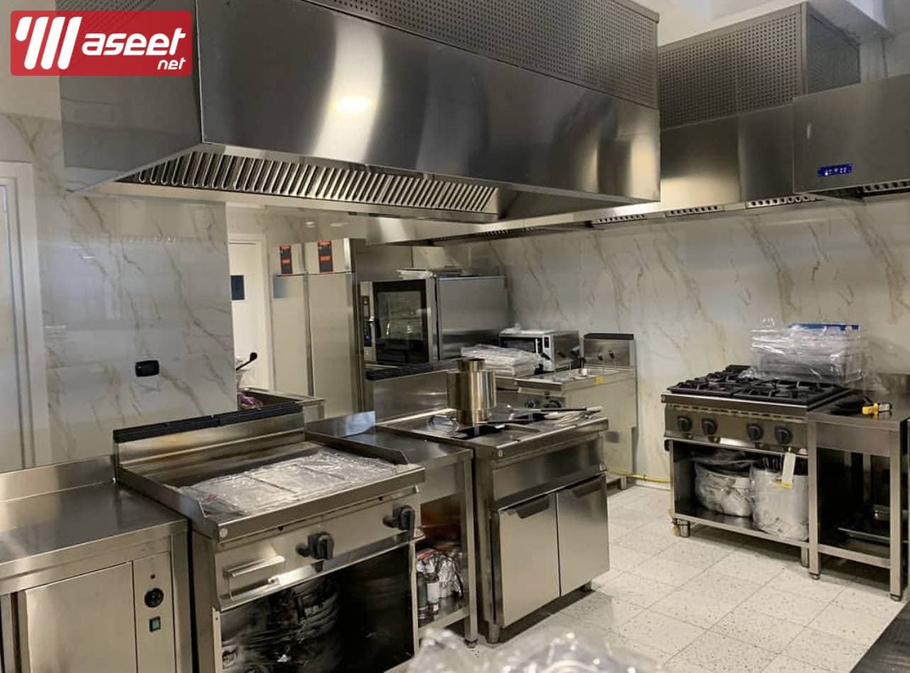 Selling kitchen equipment and commercial restaurants 7