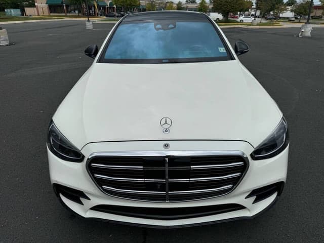 2022 Mercedes-Benz S580
