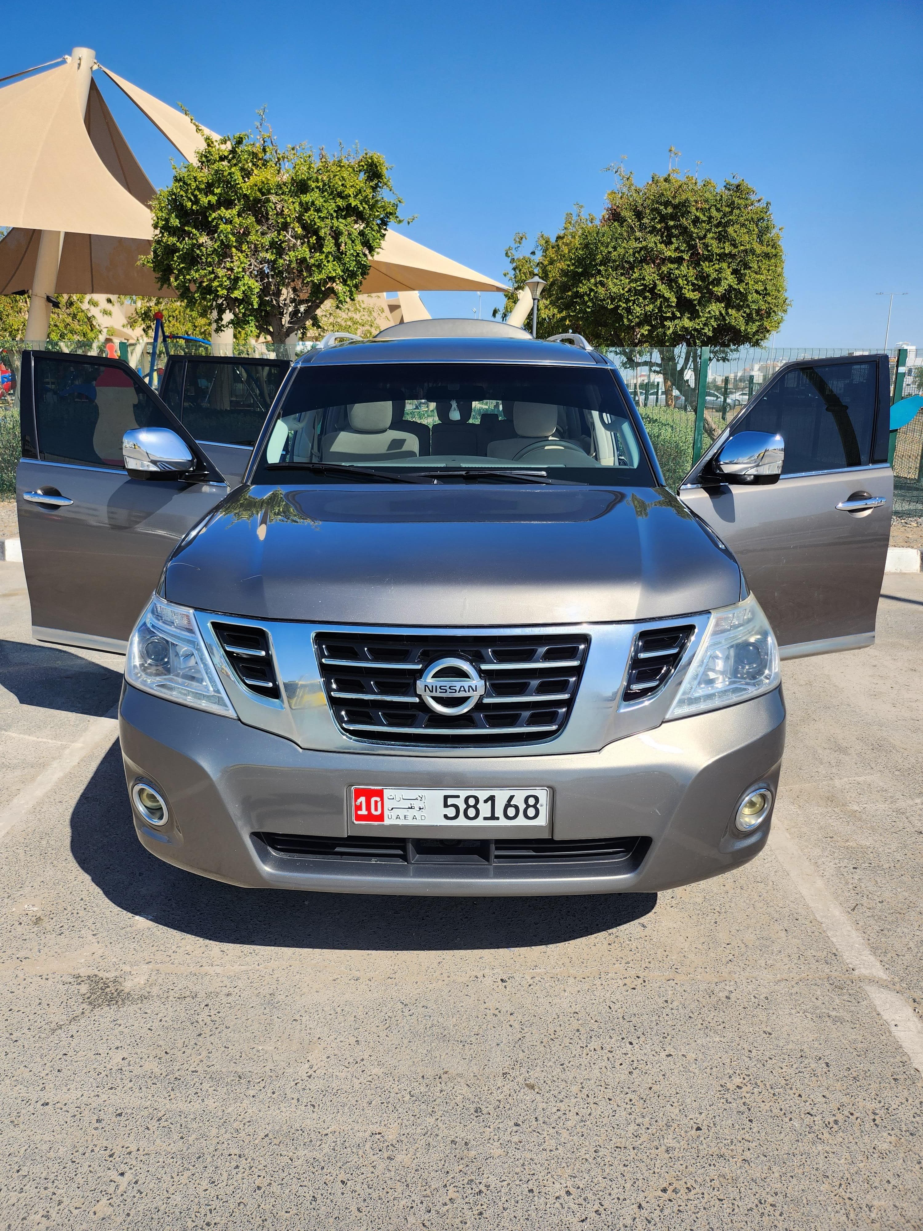 Nissan Patrol model 2014 for sale 0