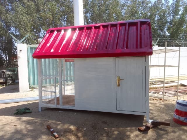 Dog insulated cage