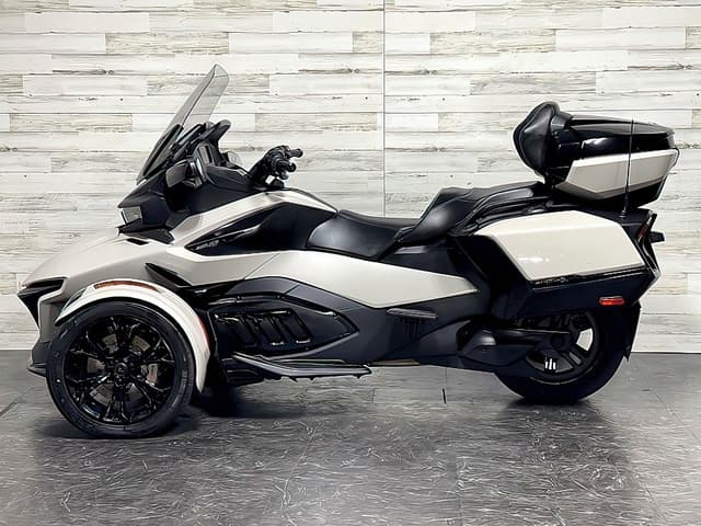 2020 CAN-AM Spyder RT-LIMITED SE6