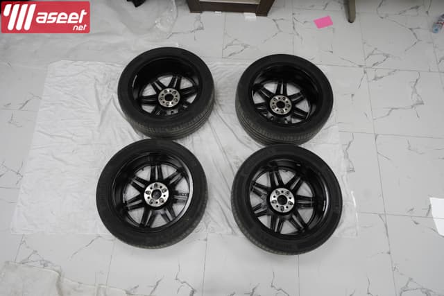 إطار سيارة مرسيدس V Class W447 مقاس 19 بوصة