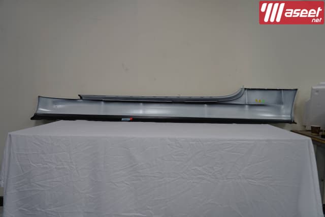 ROLLS ROYCE DAWN Side Trim Panel Sill Left Snow White OEM