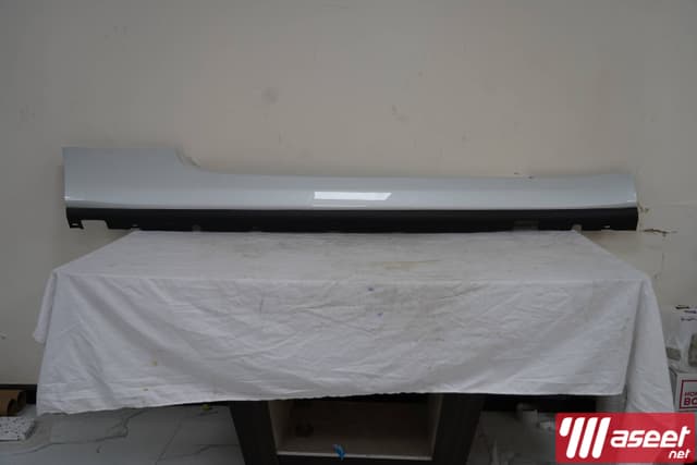 Rolls Royce Dawn Side Trim Panel Sill Left White OEM