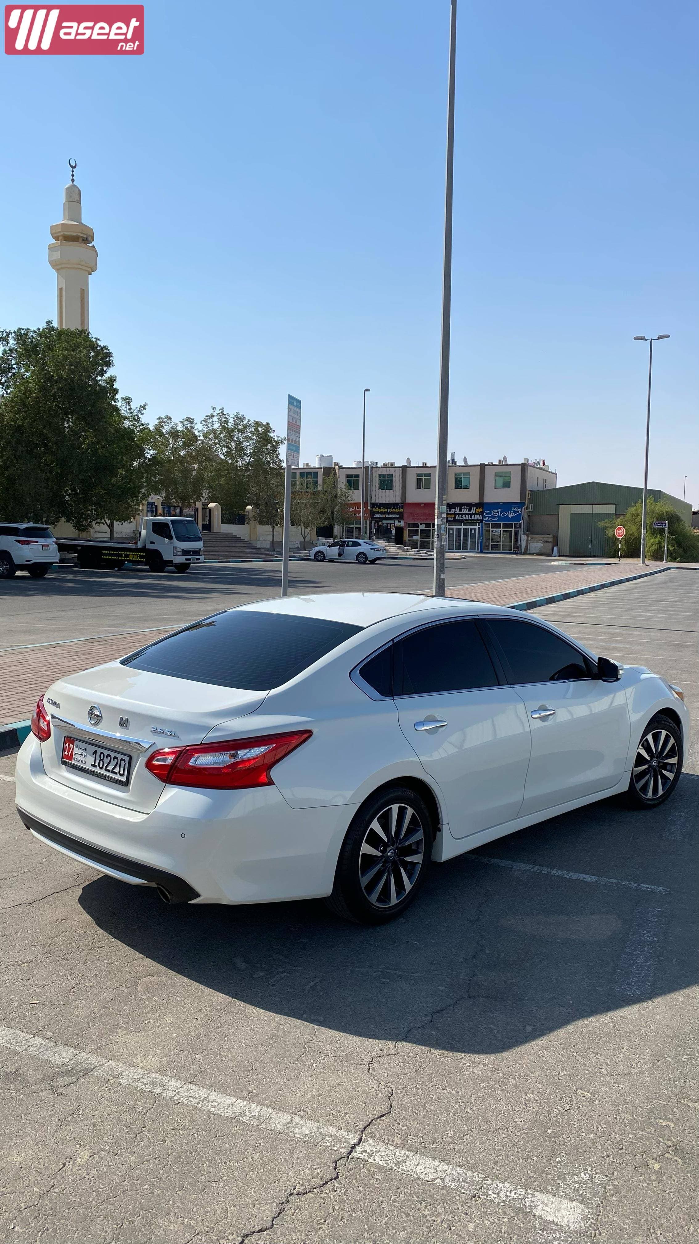 Nissan Altima 2017 model for sale  4
