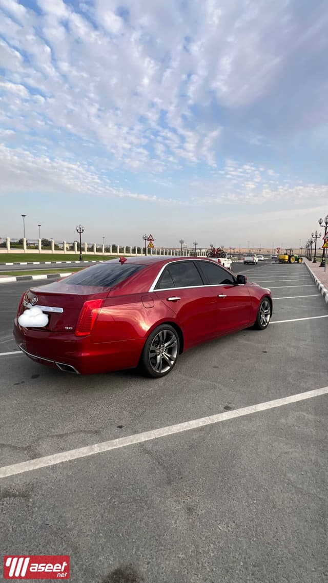 للبيع او البدل كاديلاك CTS موديل 2014