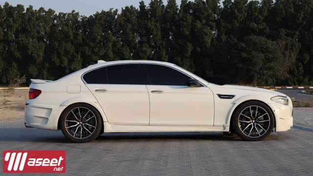 للبيع بي إم دبليو M5 خليجي موديل 2013