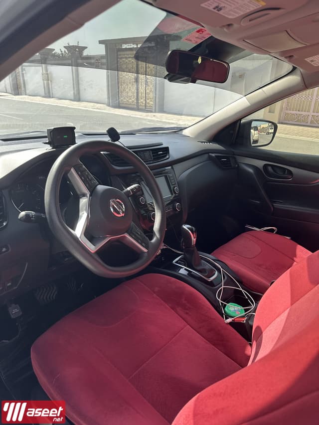 Nissan Rogue Sport model 2020 