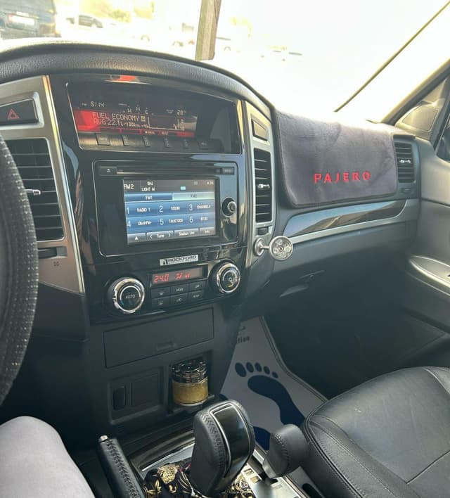 Pajero 2016 full option 3500 cc