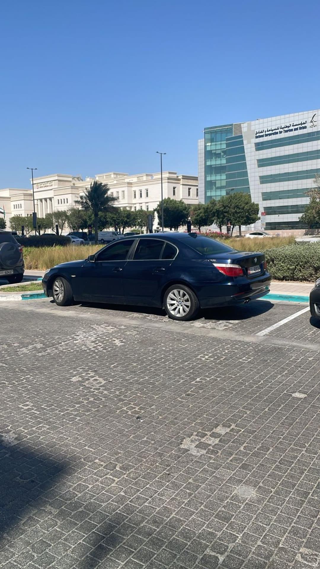 بي ام دبليو 523 موديل 2009  2