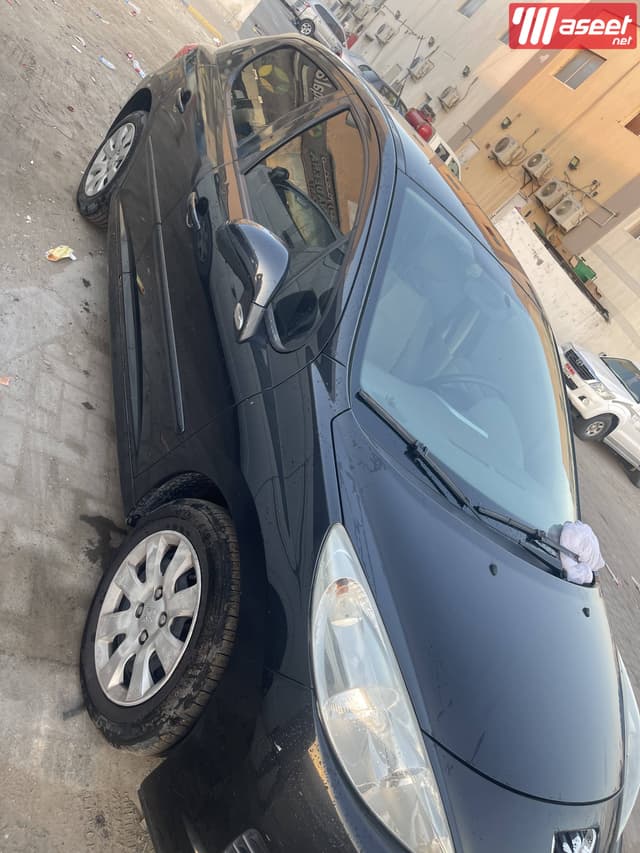 بيجو 207