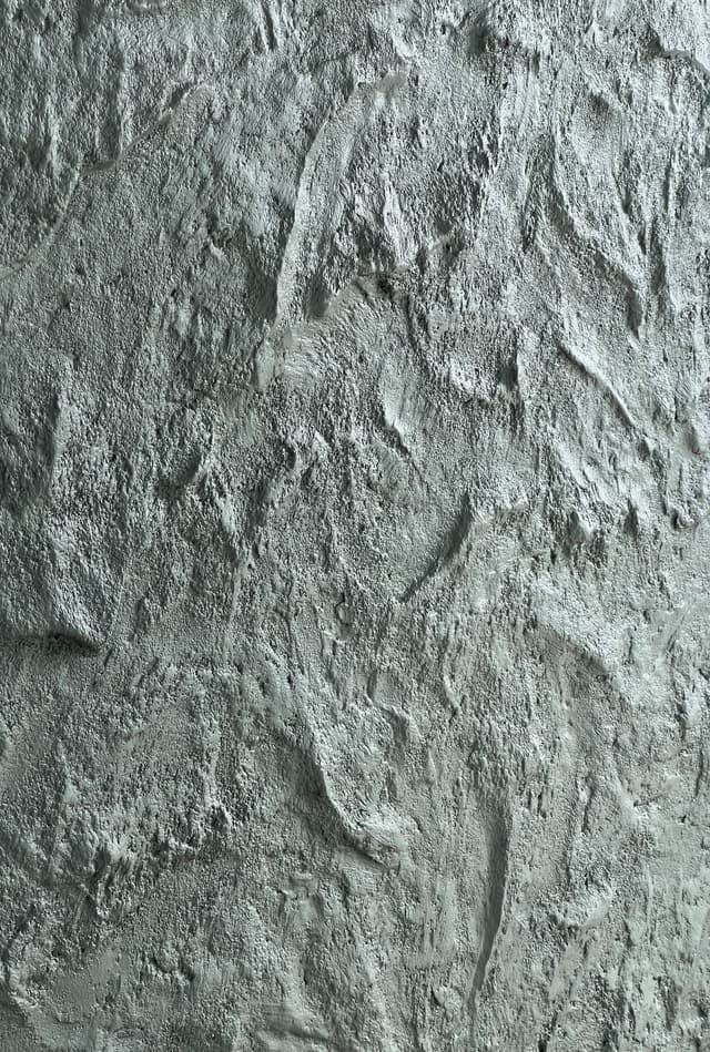 Microcement, epoxy and broken marble floors