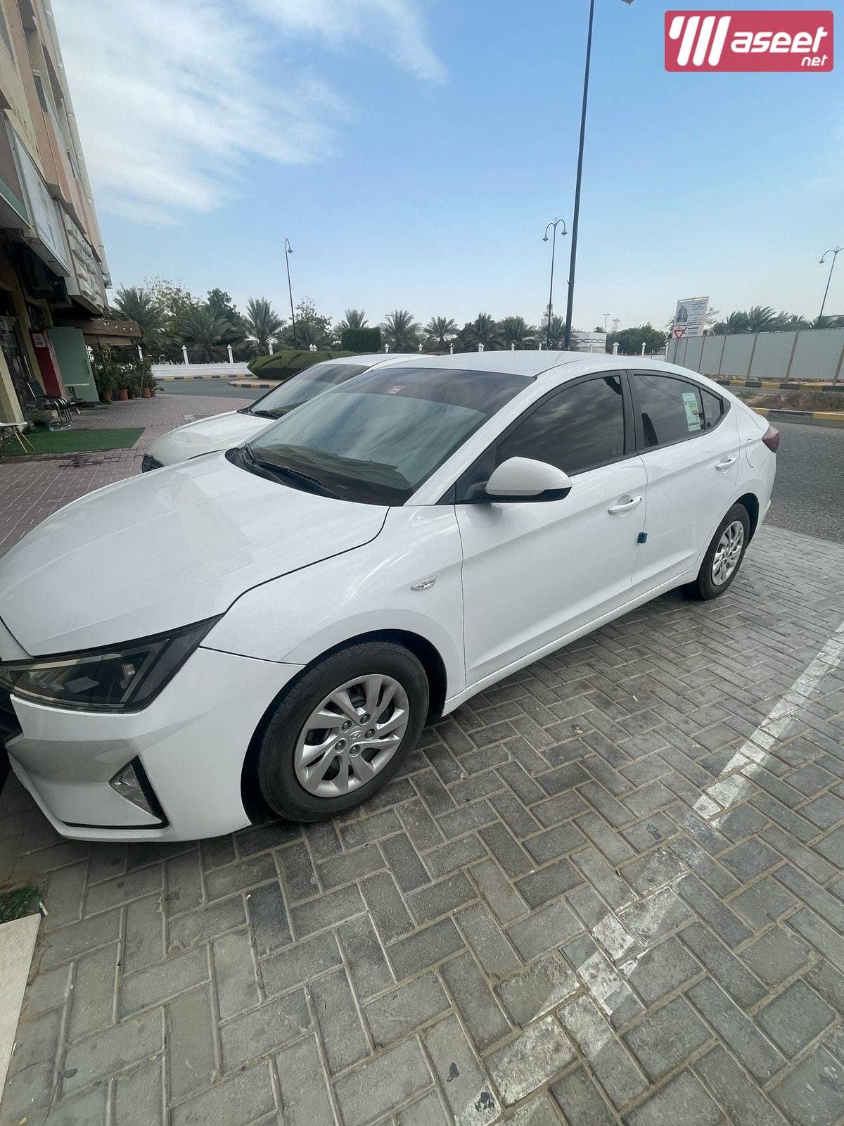 Hyundai Elantra 2019   1