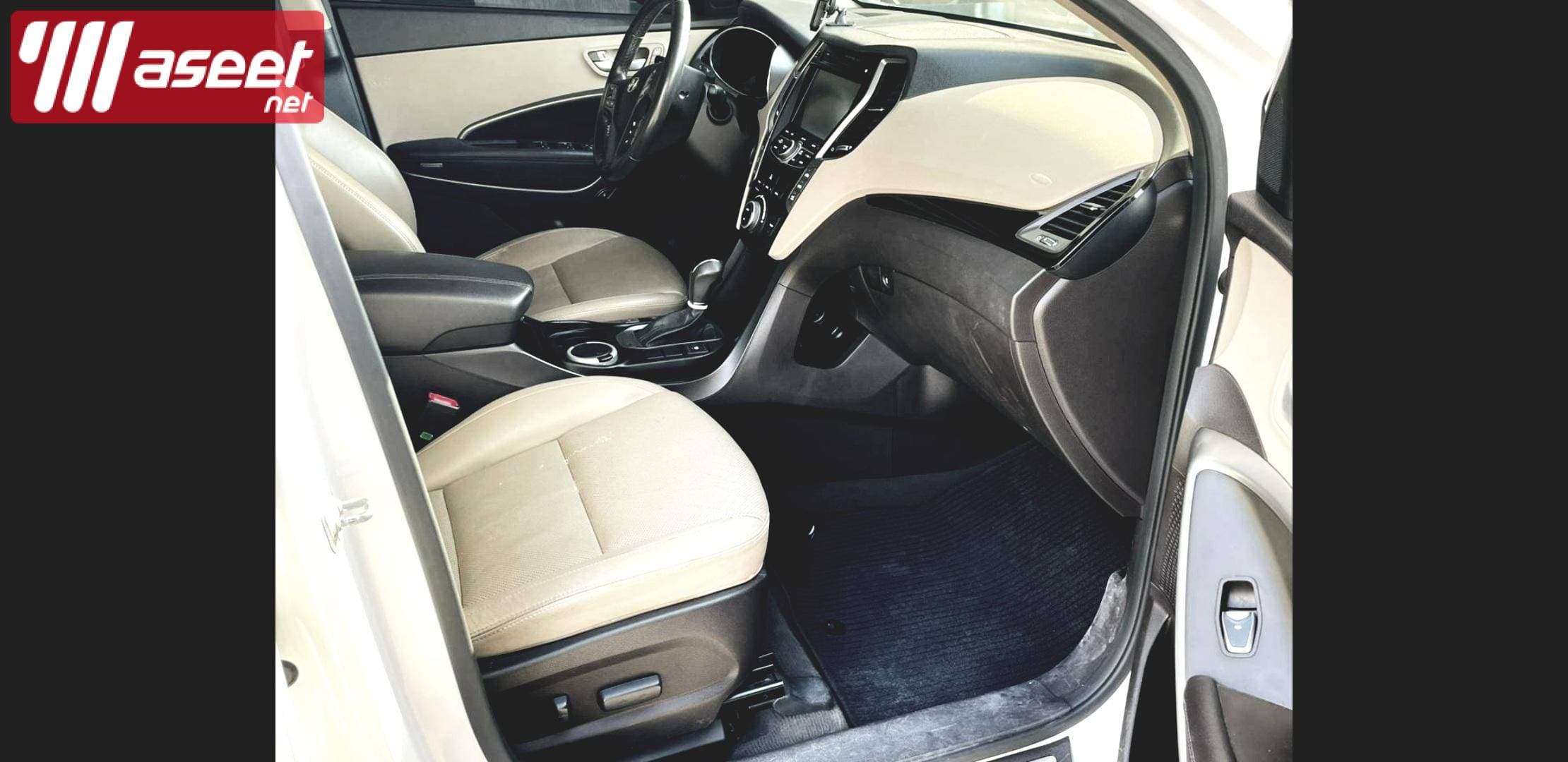 Hyundai Santa Fe in 2016 5