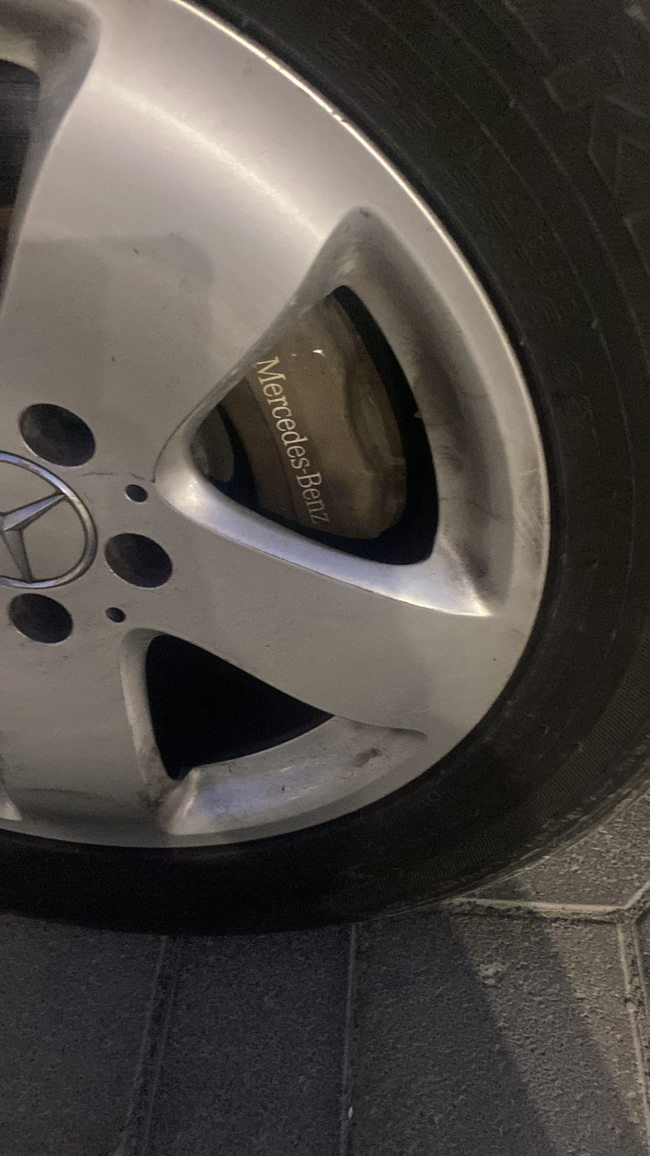 مرسيدس E350 موديل 2005 6