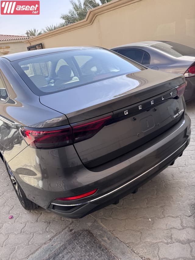 Geely Emgrand GS 2024