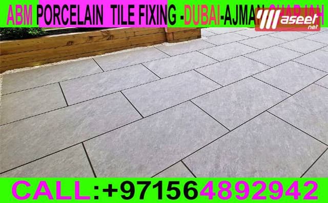 Porcelain tile installation contractor