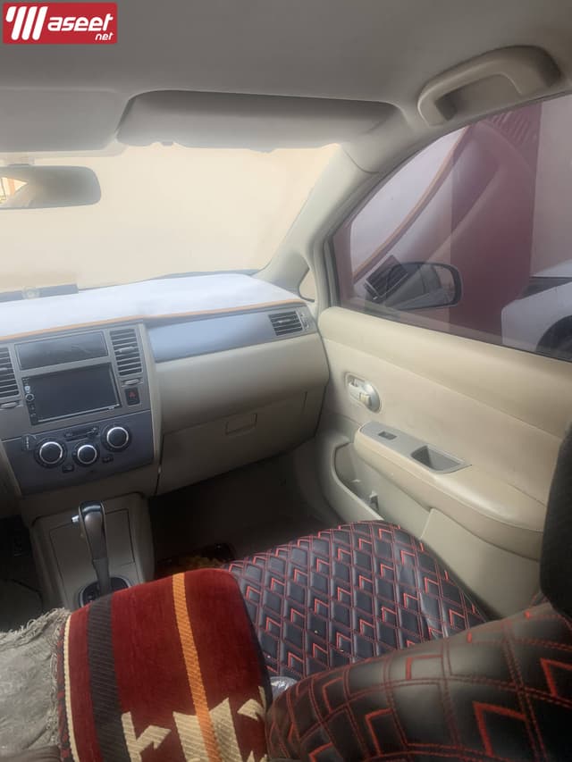 نيسان تيدا 2009