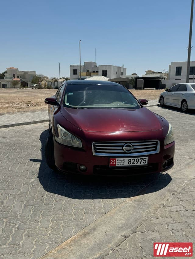 Nissan Maxima 2012