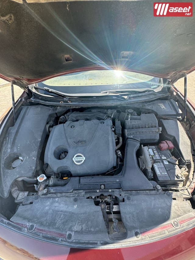 Nissan Maxima 2012