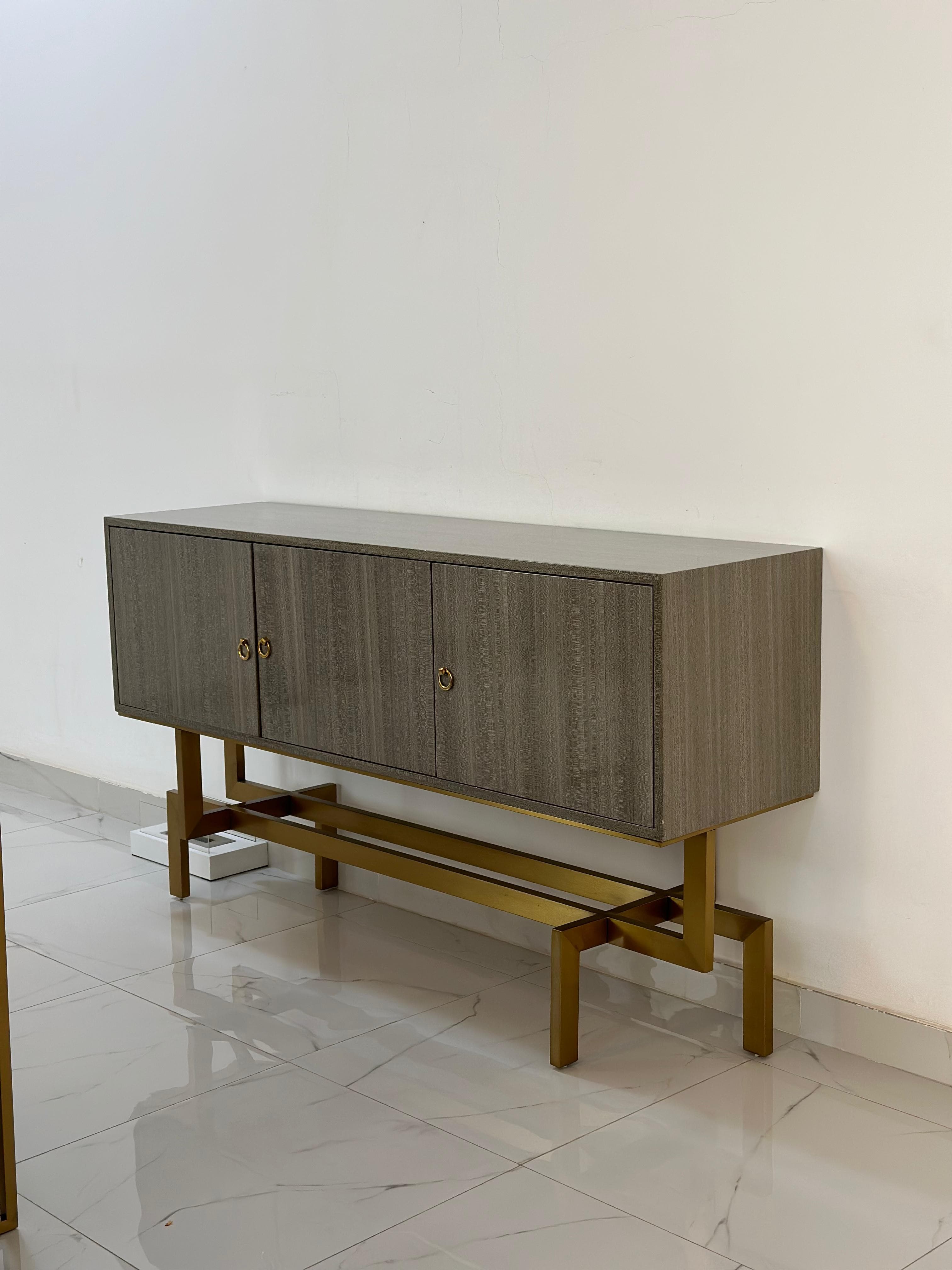 8-chair dining table with buffet table 0