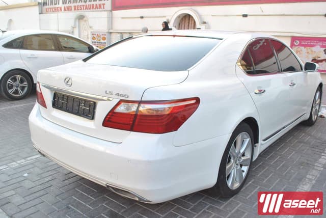 Lexus 460 LS model 2011