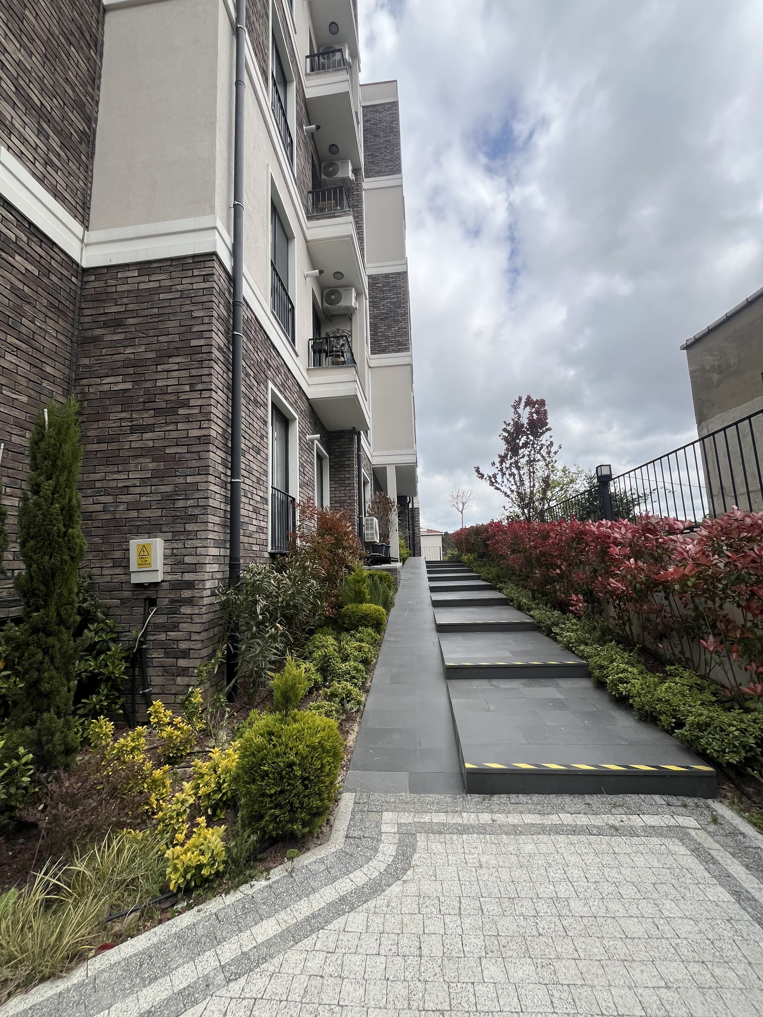 2 B/R luxury apartments for sale in istanbul turkey 0