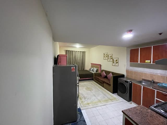 For rent a studio in Al Jurf area 