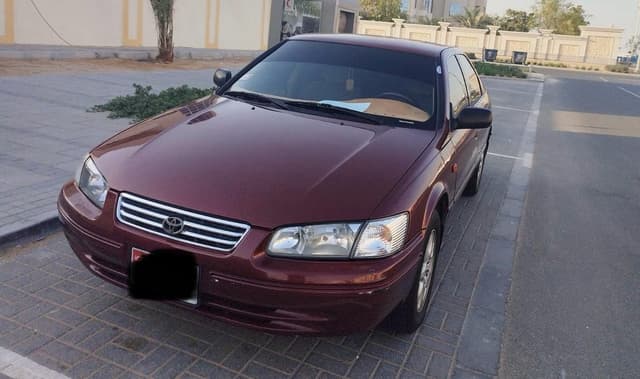 تويوتا كامري موديل 2002
