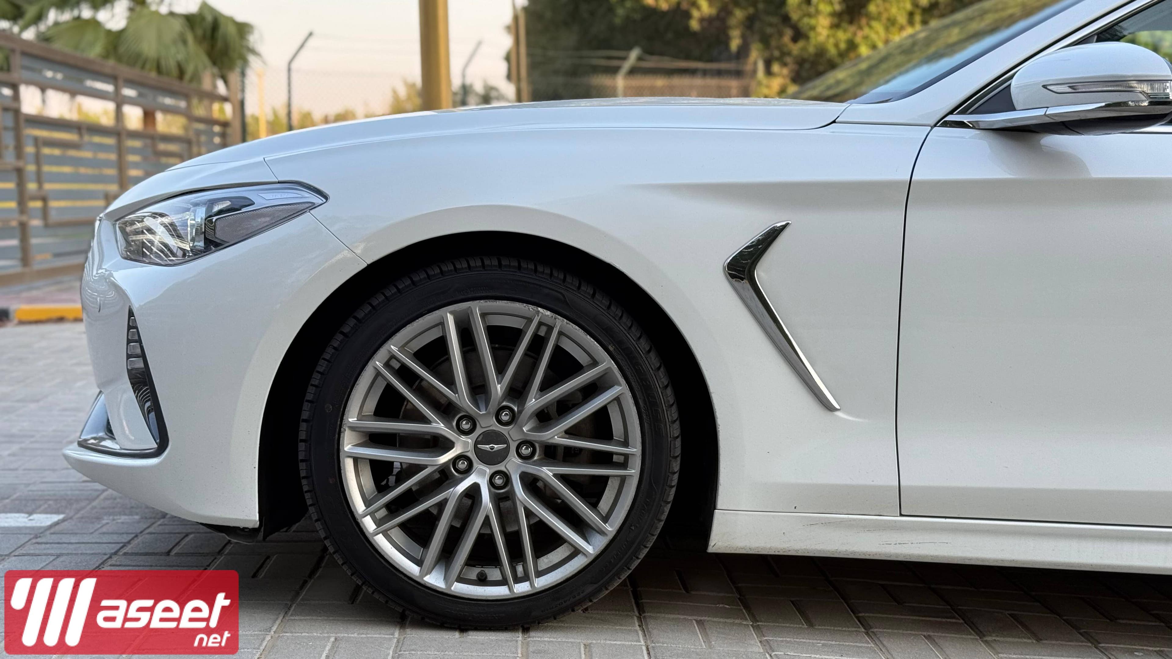 Genesis G70 model 2021  4