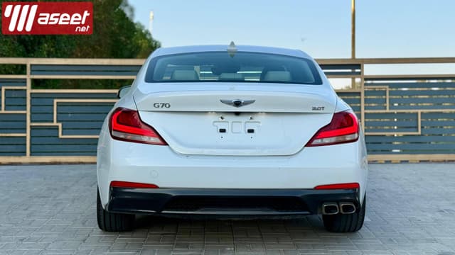 Genesis G70 model 2021 