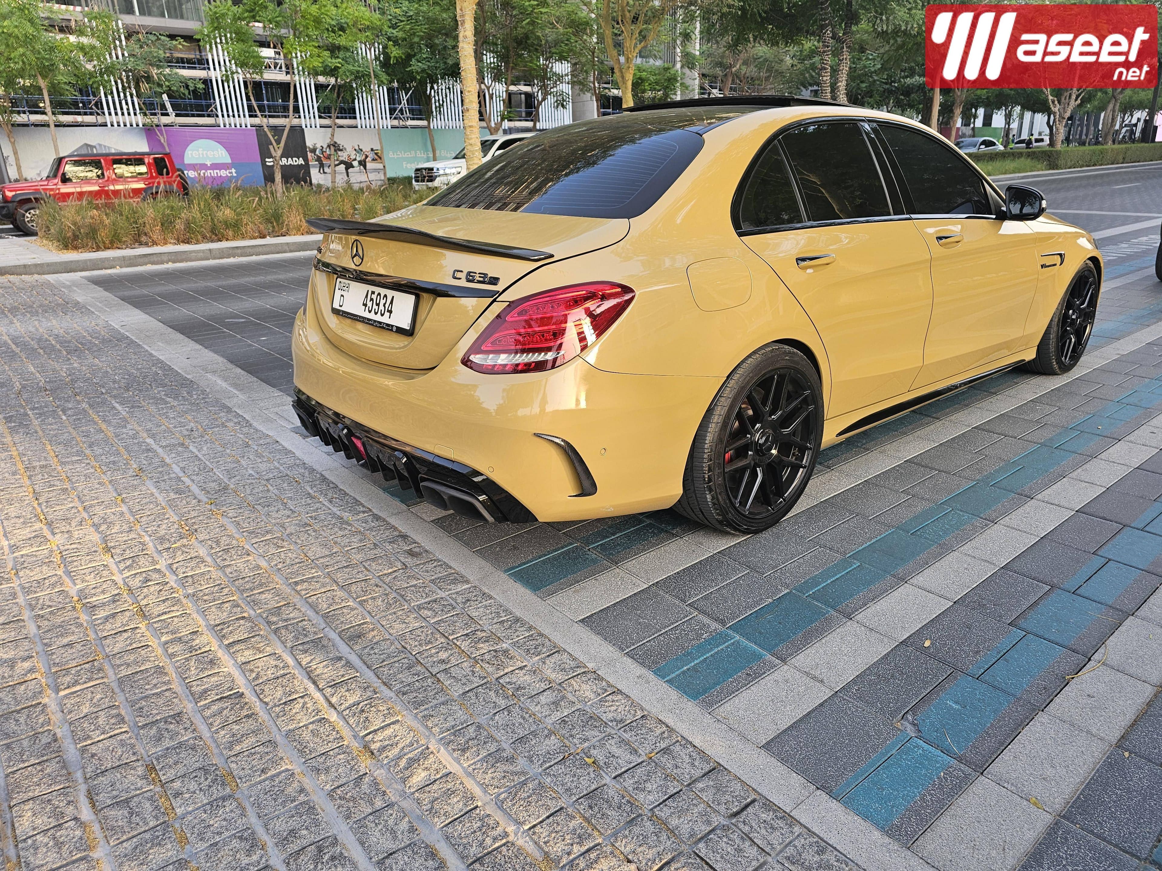 Mercedes C63 2015 1