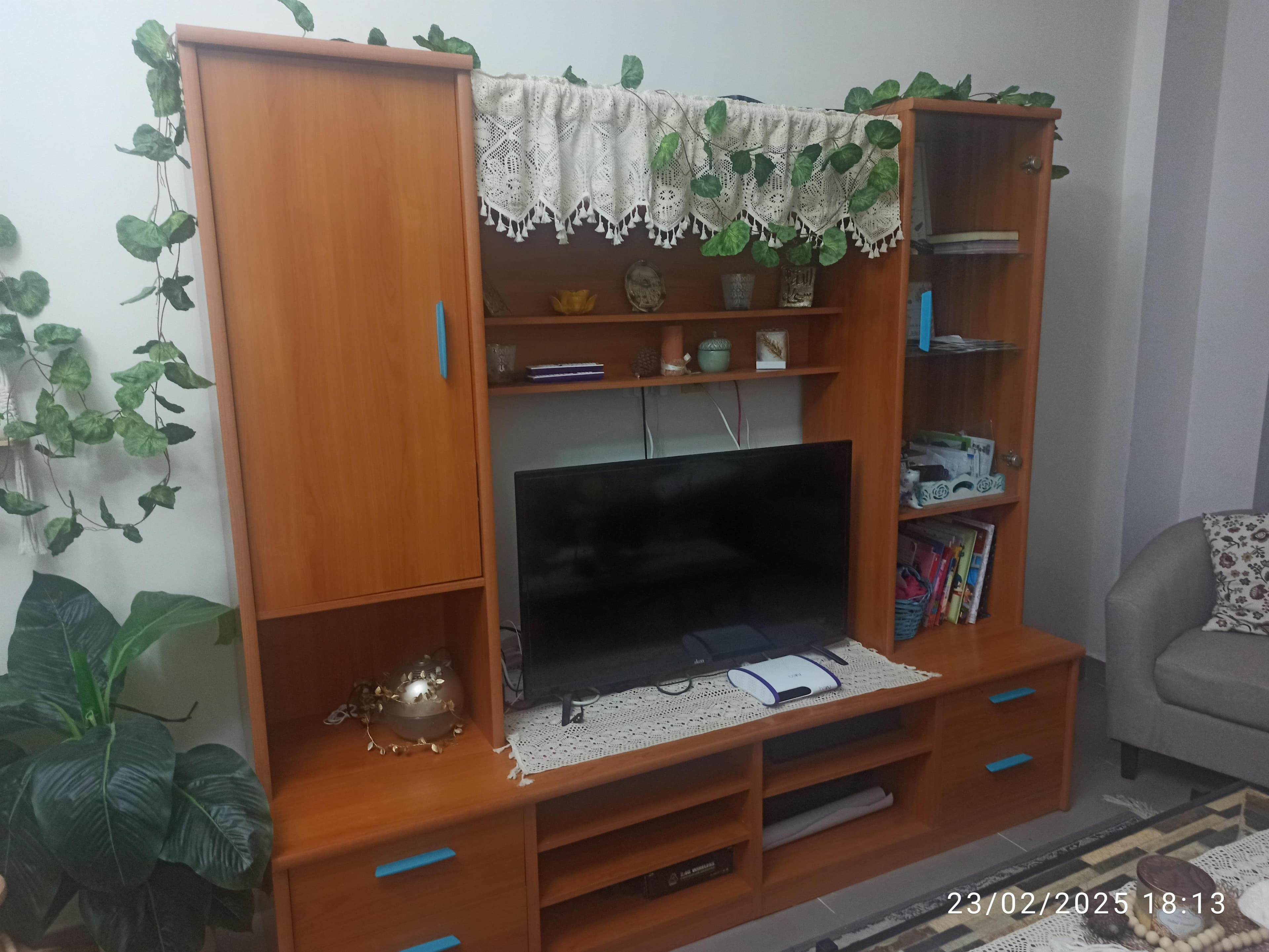 TV cabinet  0