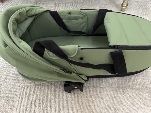 Yoyo stroller bed