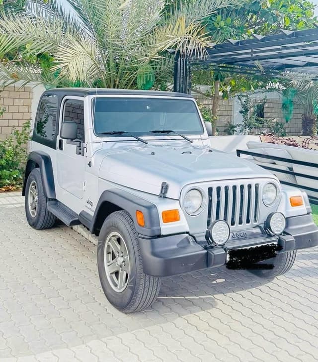 للبيع جيب رانجلر موديل 2005 