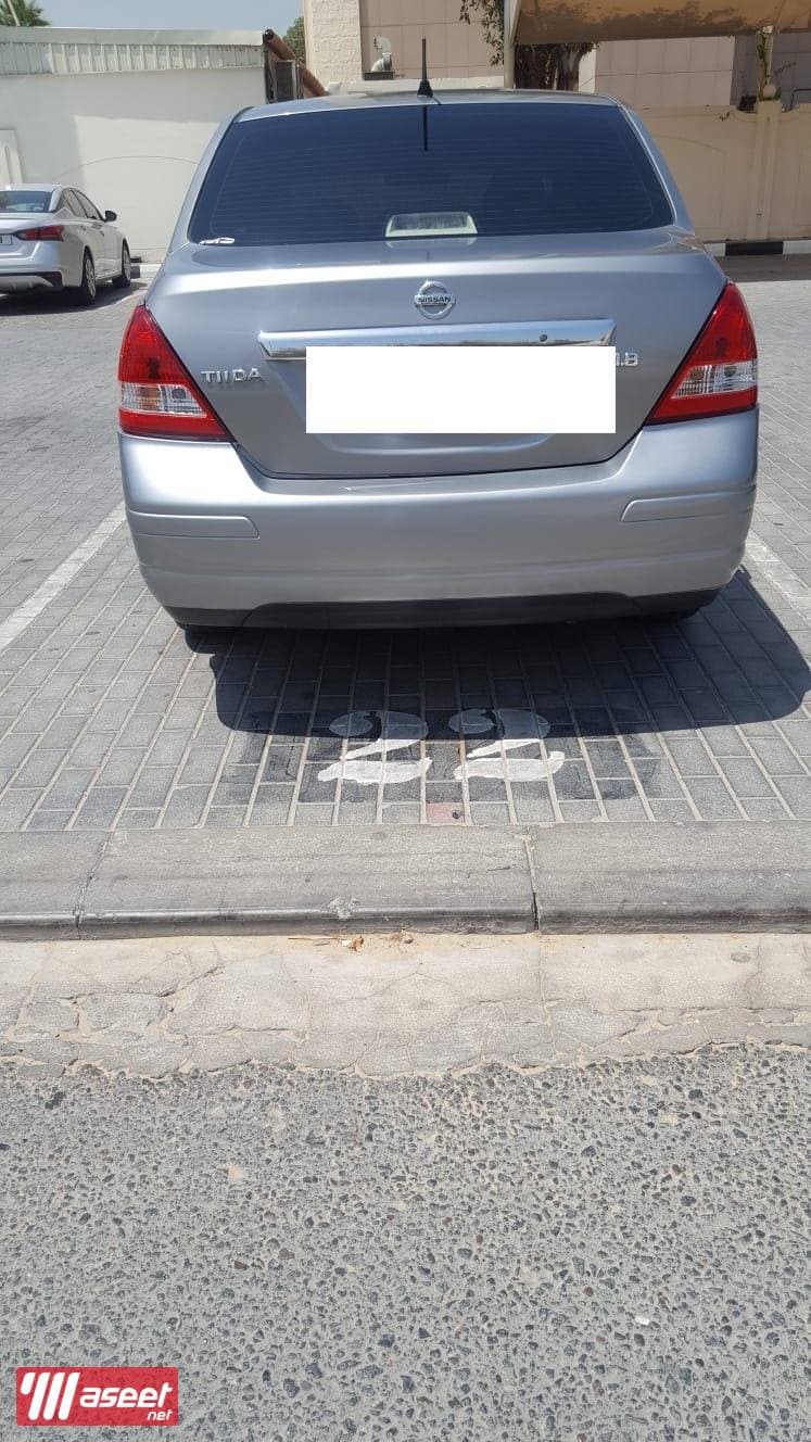للبيع نيسان تيدا 2012  0