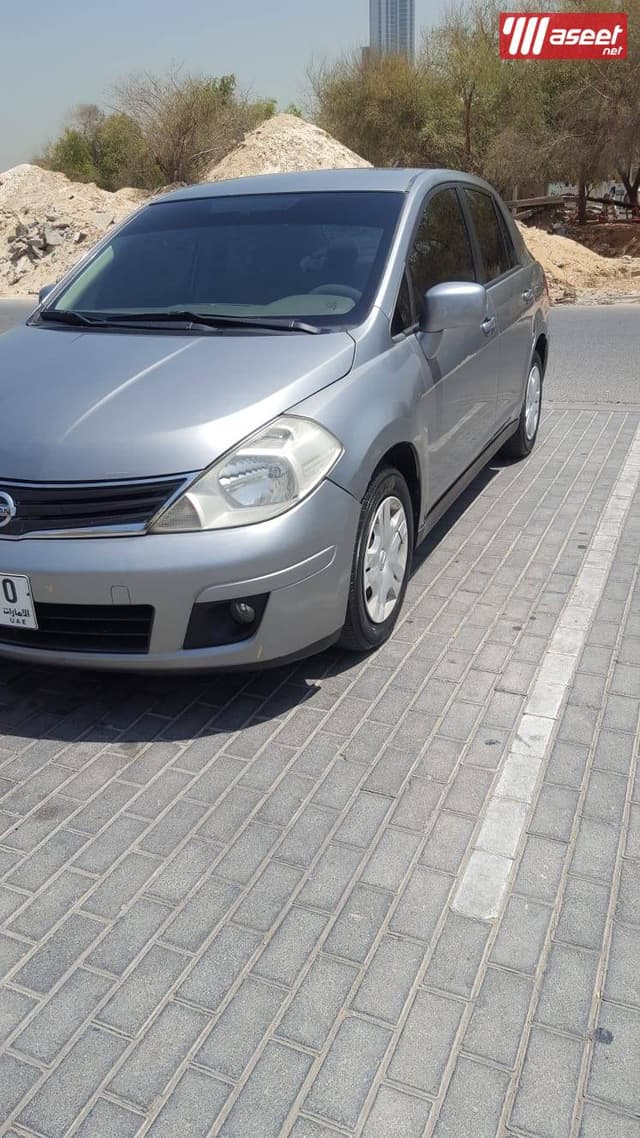 للبيع نيسان تيدا 2012 