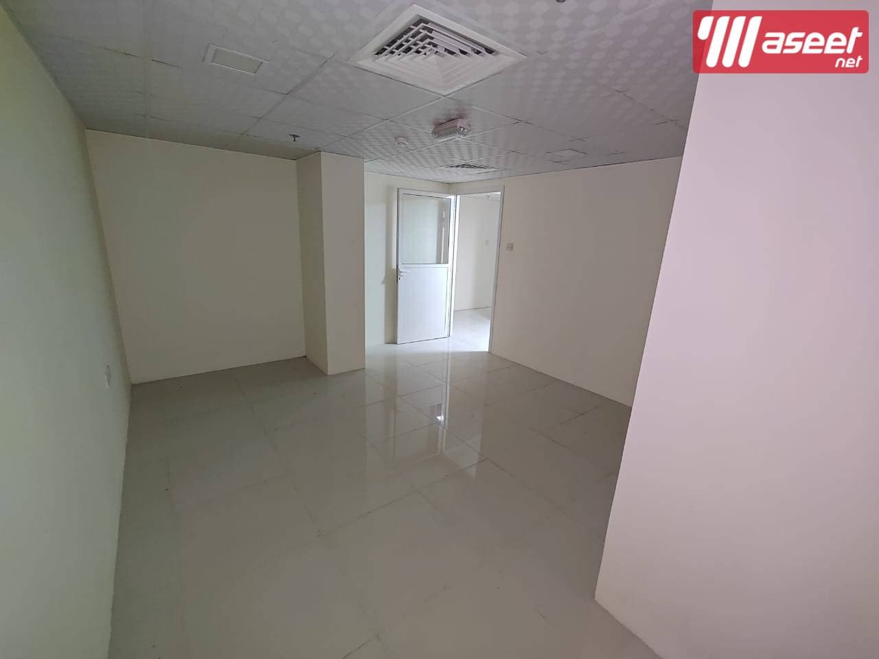 Office for Rent - Al Mowaihat 3 5