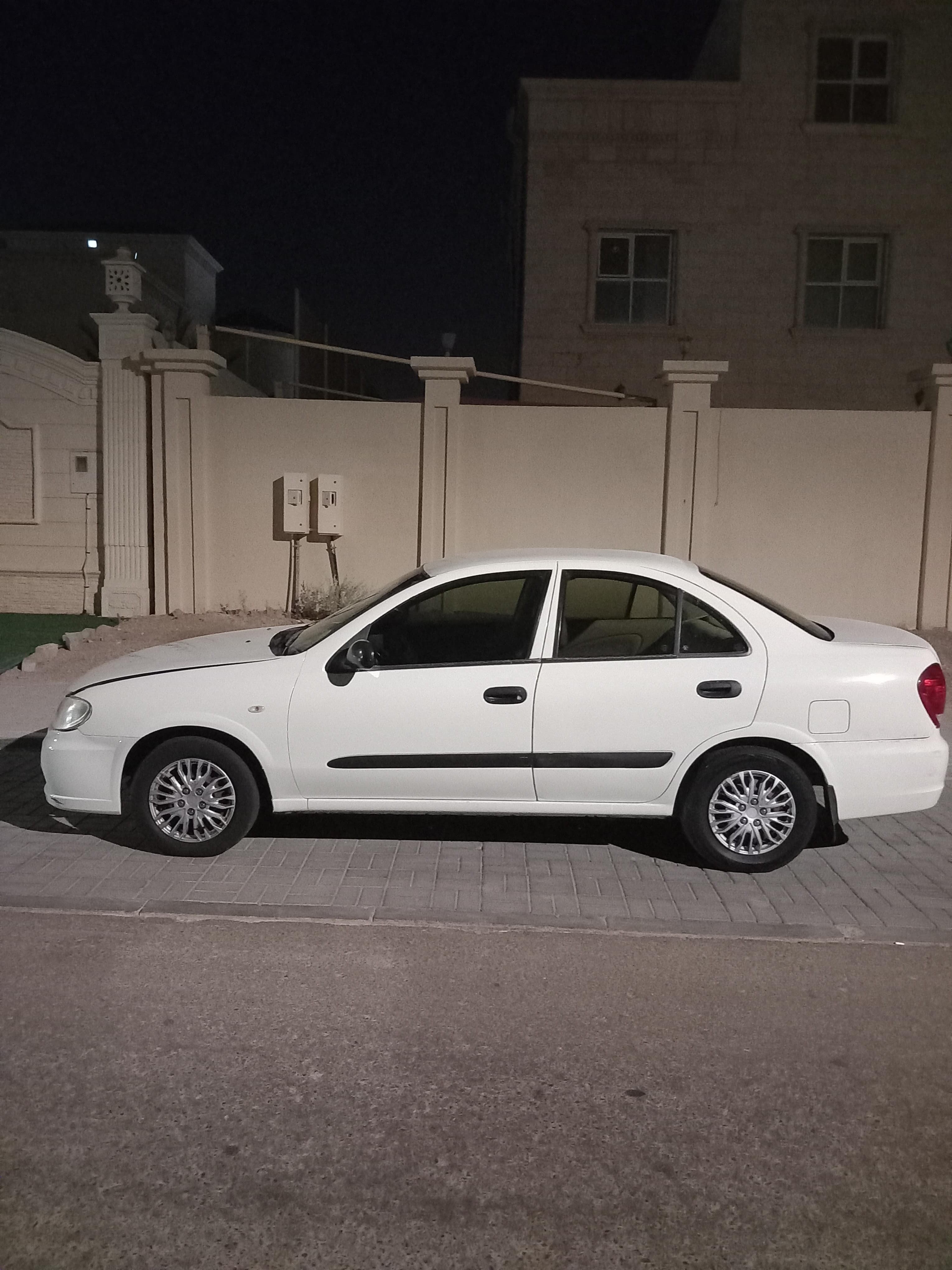   نيسان صني 2010 0