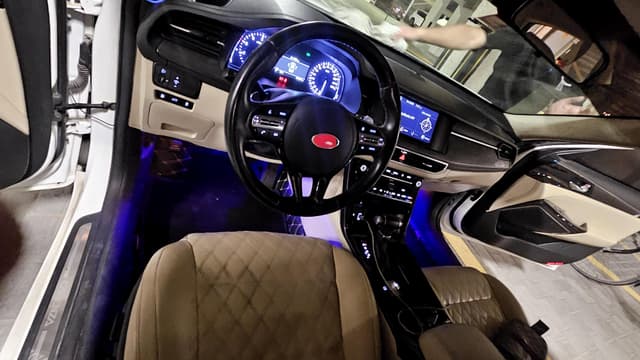 Kia Cadenza 2020 excellent condition