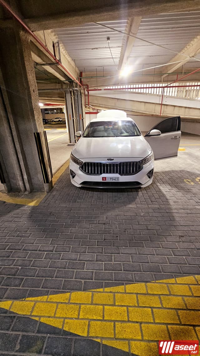 Kia Cadenza 2020 excellent condition