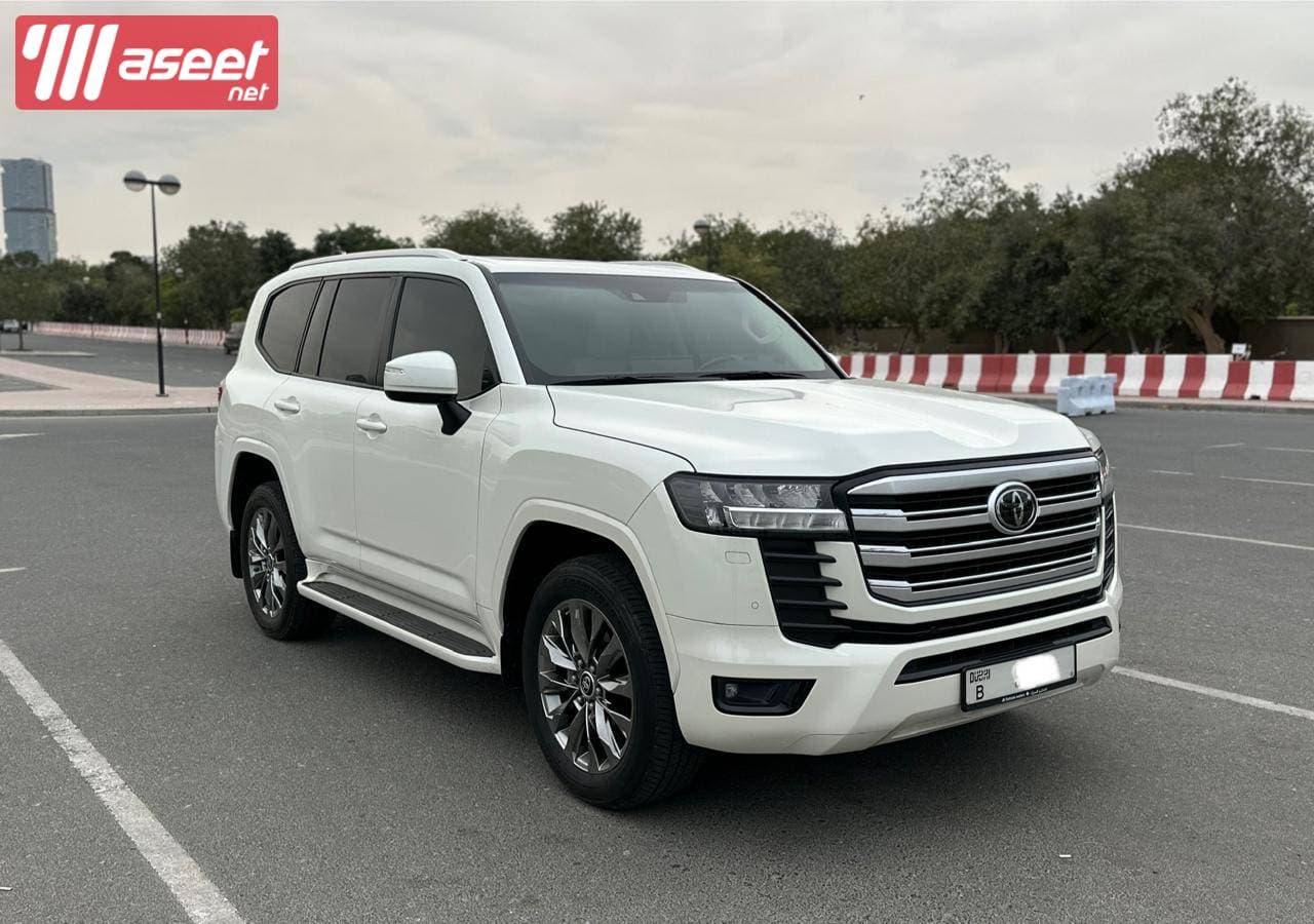 ‏ لاند كروزر GXR V6 موديل 2022  1