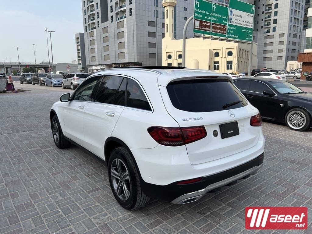مرسيدس GLC 300 موديل 2021 3